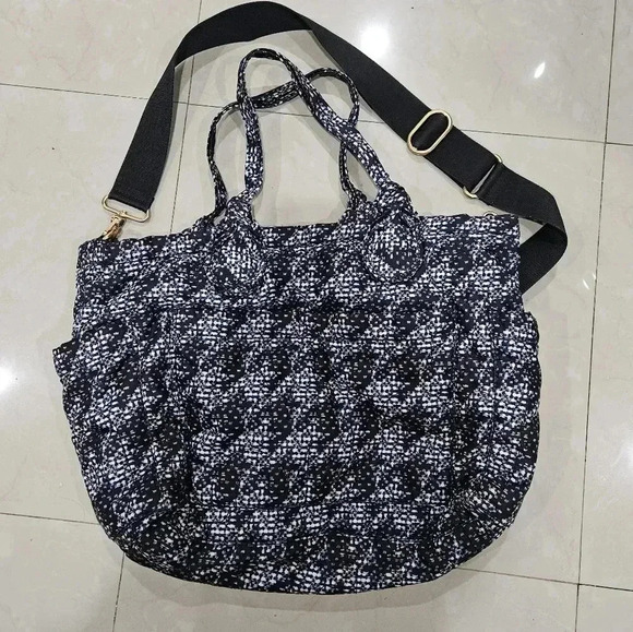 Marc by Marc Jacobs Diaper Bag - Picture 2 of 10